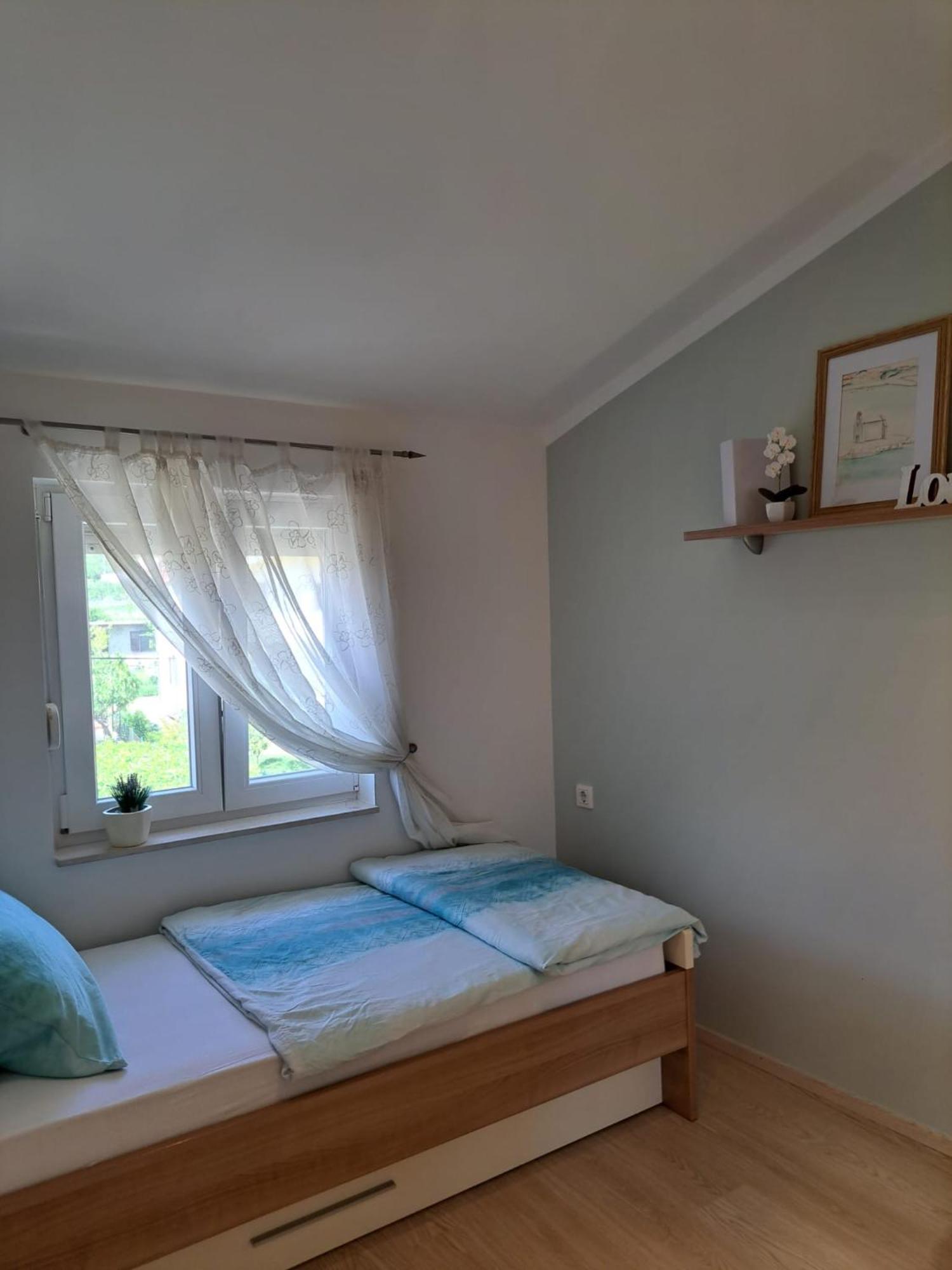 Apartman Lucia Posedarje Bagian luar foto