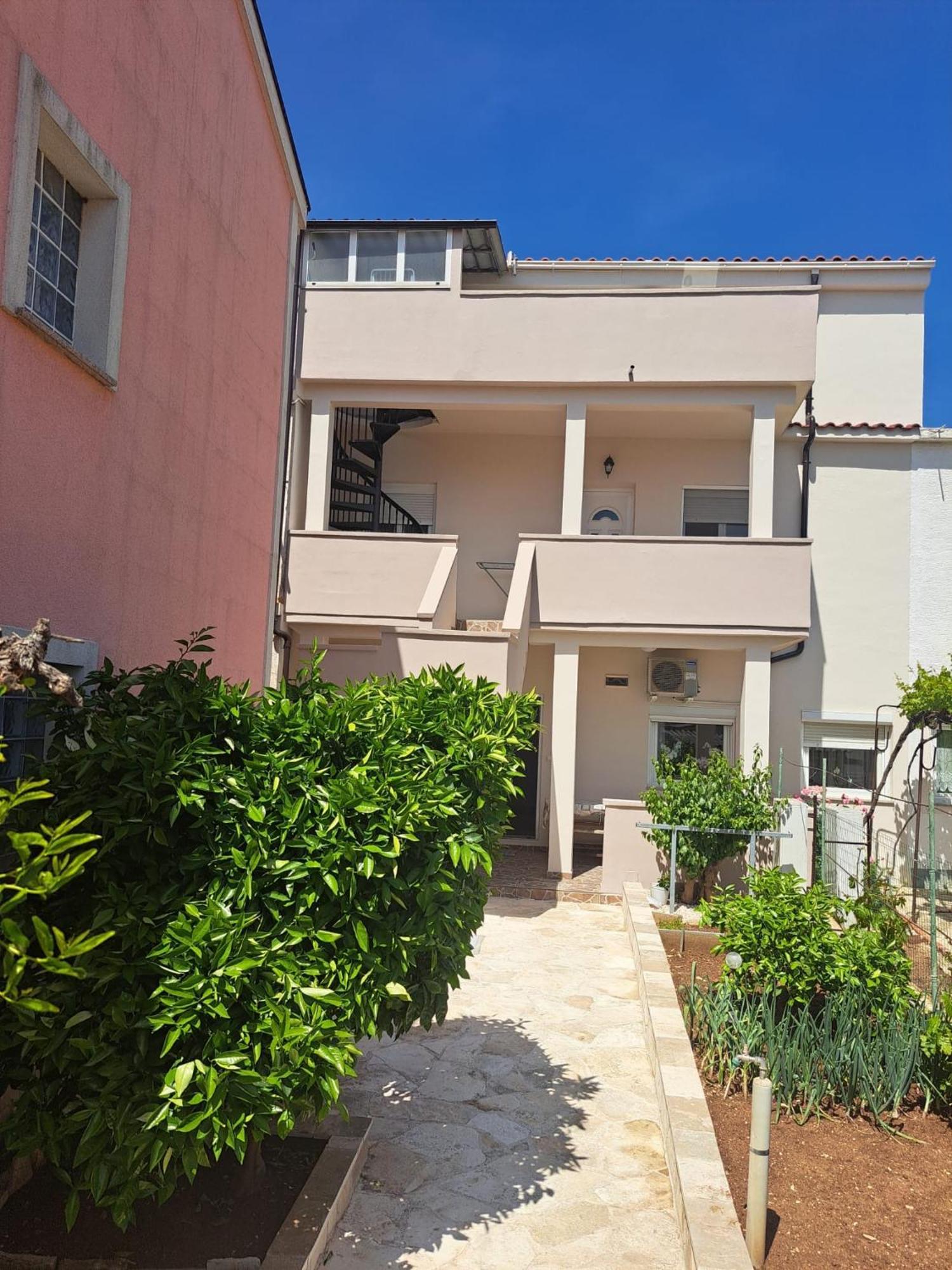 Apartman Lucia Posedarje Bagian luar foto