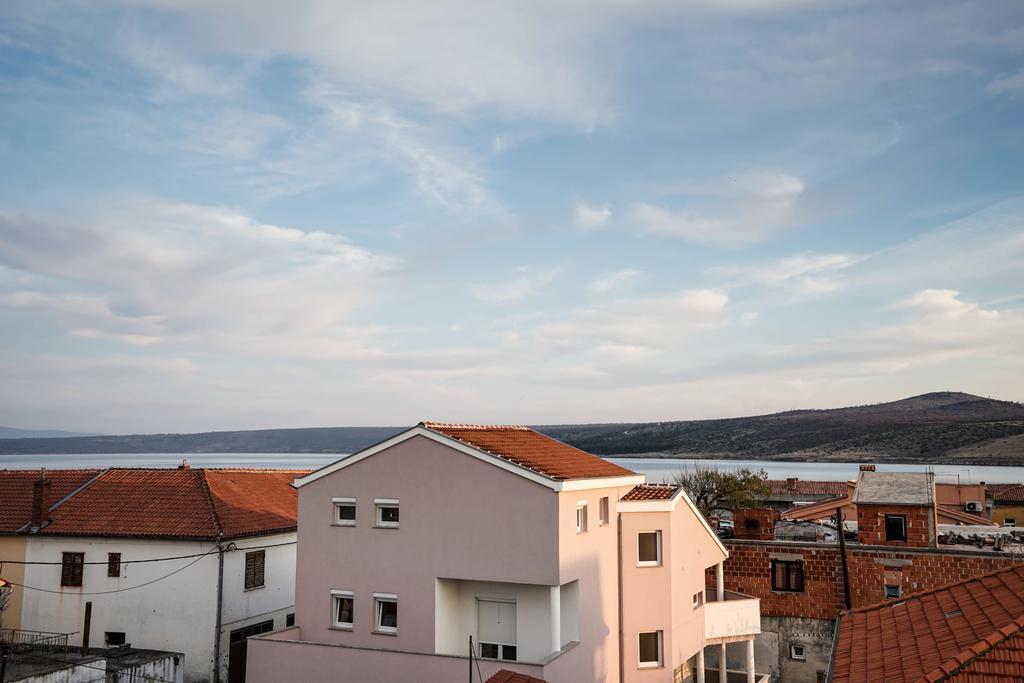 Apartman Lucia Posedarje Bagian luar foto